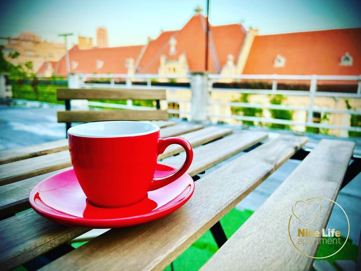 Nice Life - Luxury Apartment In The Old Town. Bratysława Zewnętrze zdjęcie