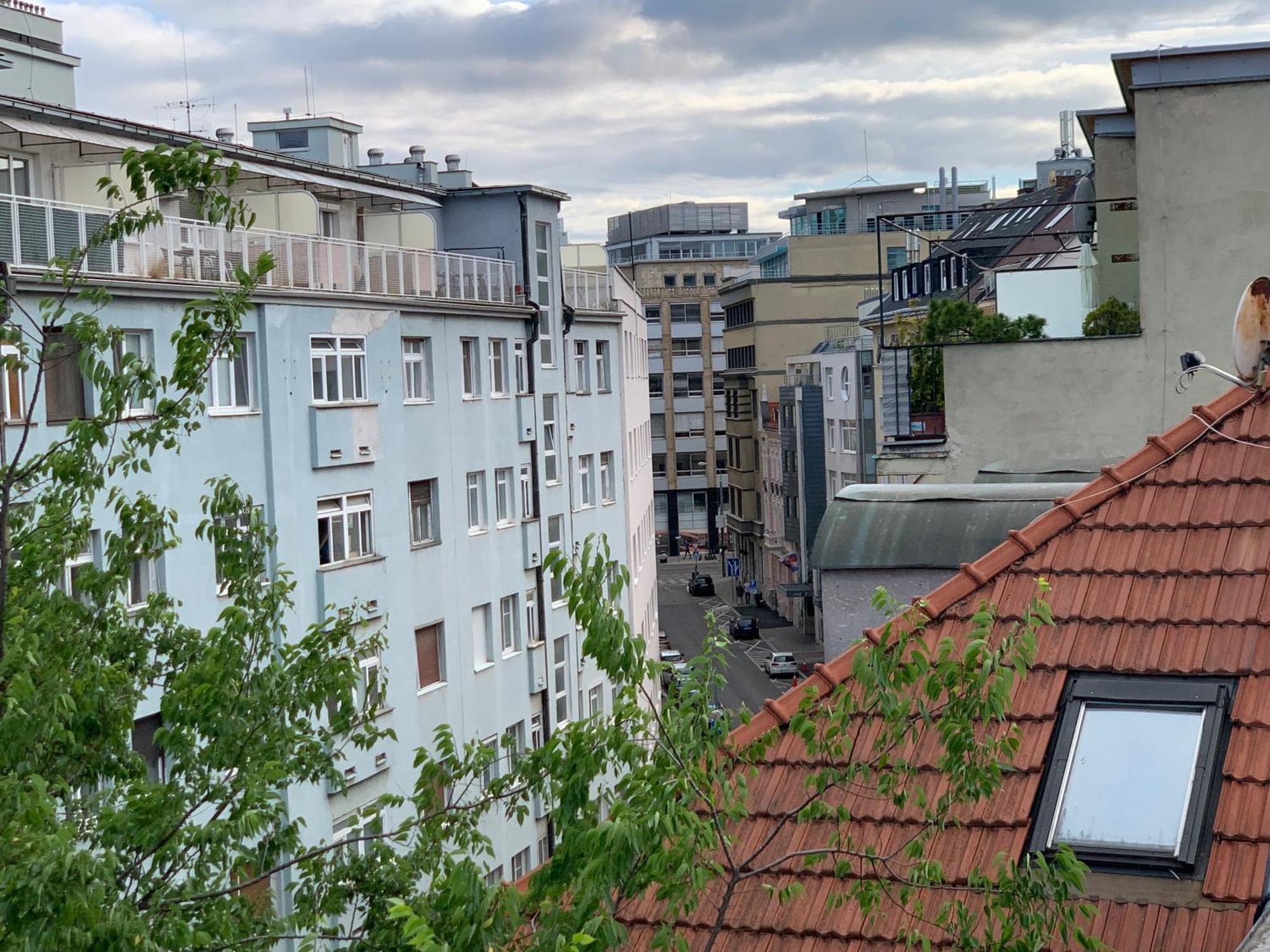 Nice Life - Luxury Apartment In The Old Town. Bratysława Zewnętrze zdjęcie